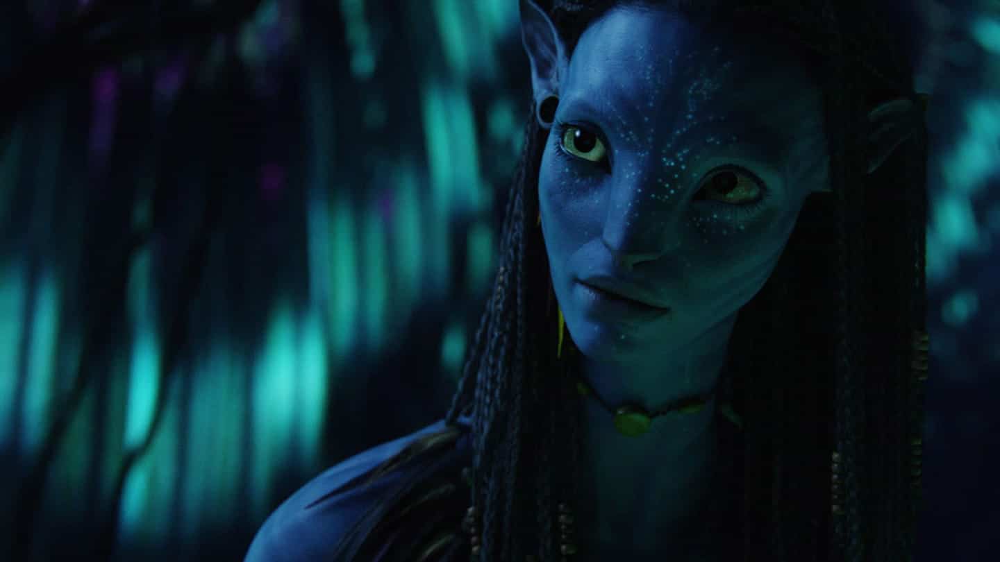 A Na'vi woman with blue skin and pointed ears